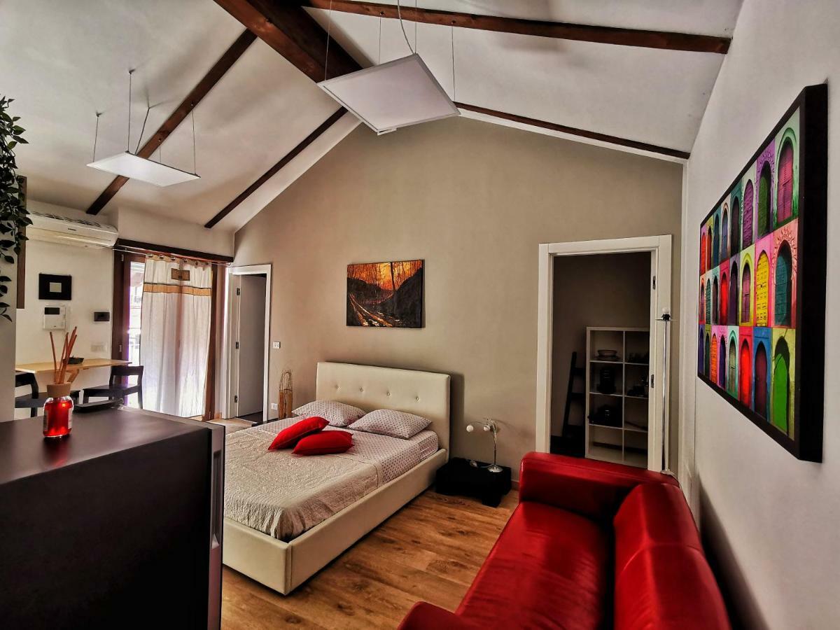 Regis B&B Appartamenti Centro Storico Chivasso Exteriér fotografie